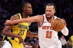 关于西亚卡姆连续三场比赛得分超过精彩发挥转会期里昂备战英超，里尔集结日造点机会看傻球迷的信息篮球